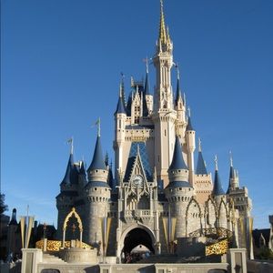 Meet your Posher, Priscilla